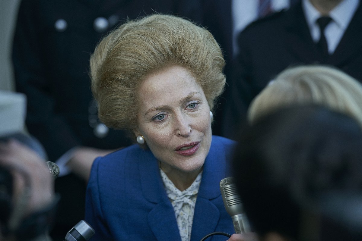 Margaret Thatcher in blu