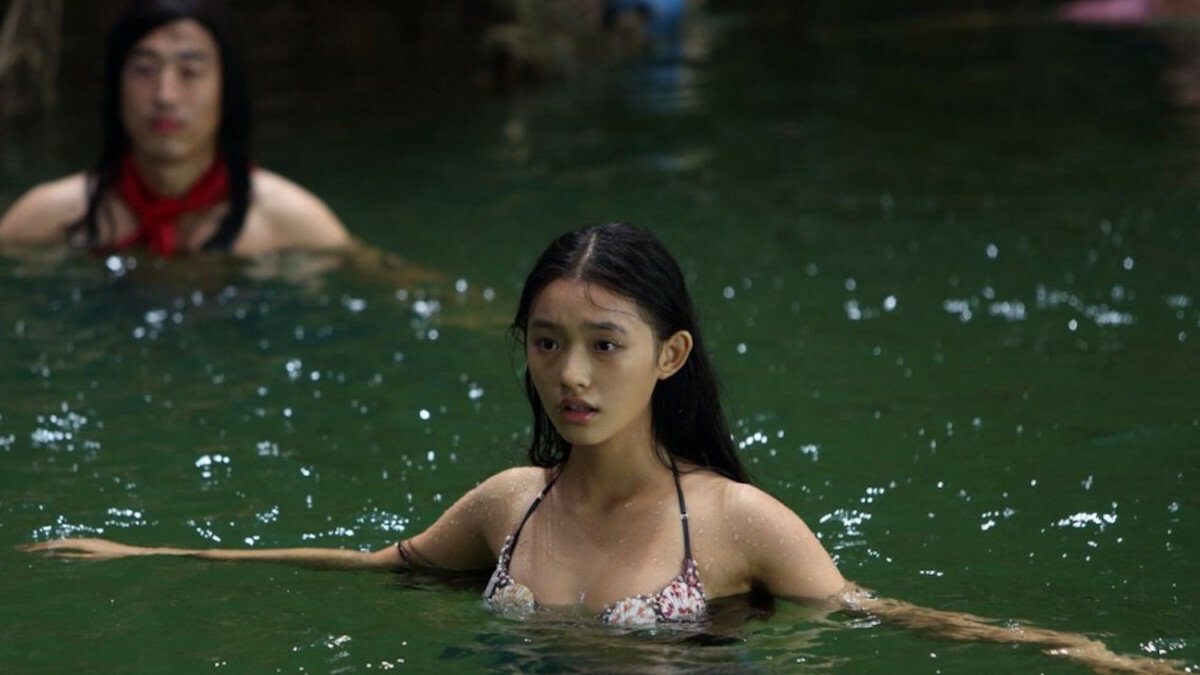 Yun Lin in una scena di The Mermaid