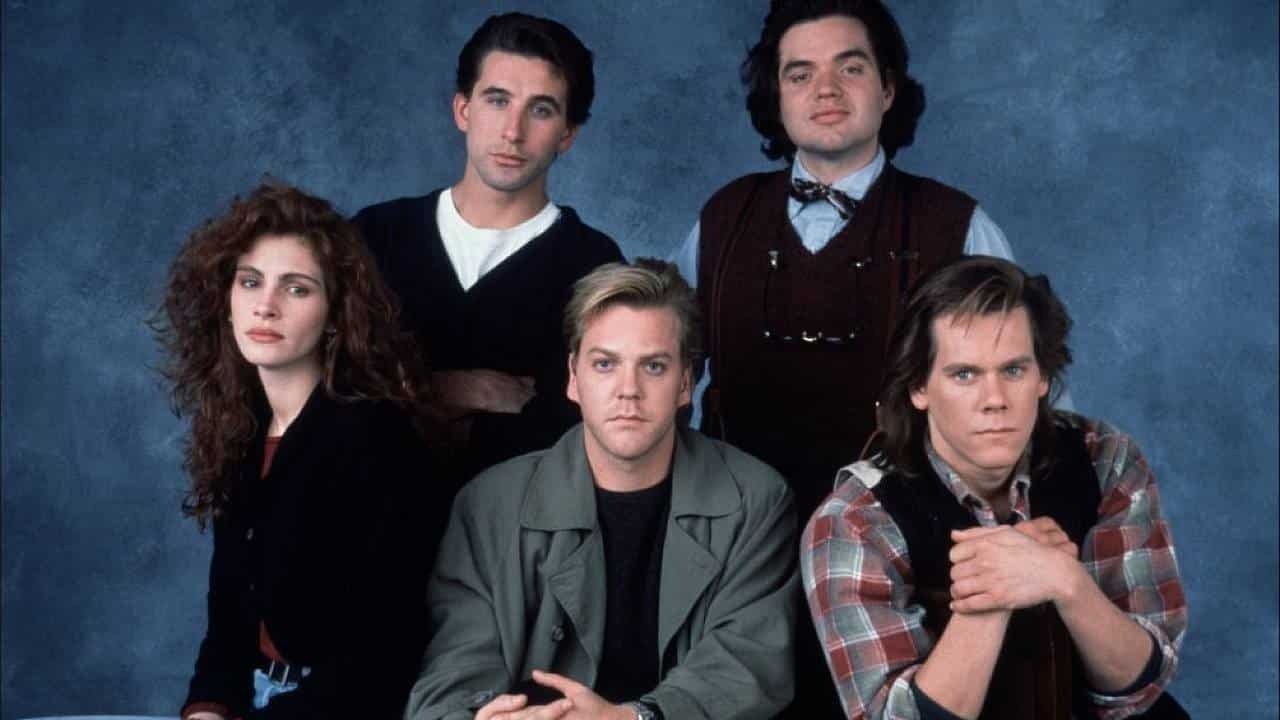 Clicca per vedere l'immagine originale Julia Roberts, Kiefer Shuterland, Kevin Bacon, William Baldwin e Oliver Platt, protagonisti di Linea Mortale