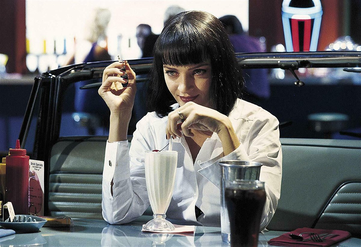 Uma Thurman nei panni di Mia Wallace in una scena del film Pulp Fiction