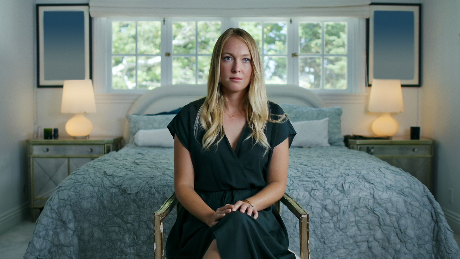 Clicca per vedere l'immagine originale Seduced: Inside the NXIVM Cult: India Oxenberg