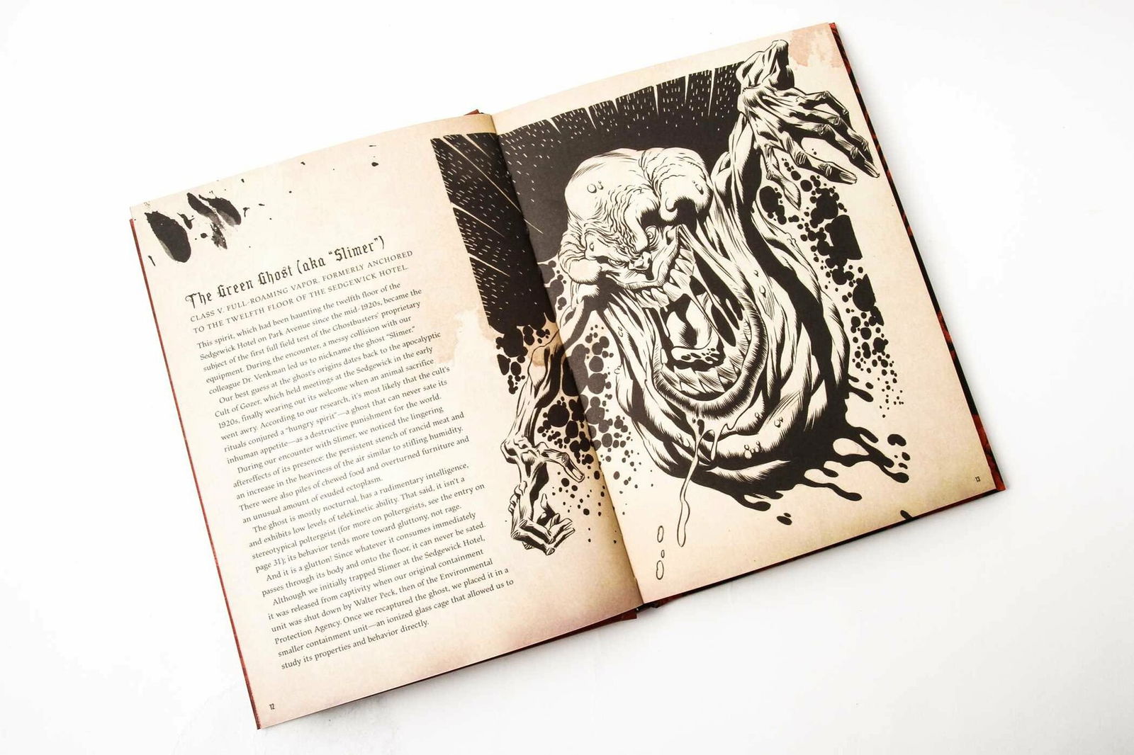Clicca per vedere l'immagine originale La descrizione di Slimer nella Tobin's Spirit Guide: Official Ghostbusters Edition