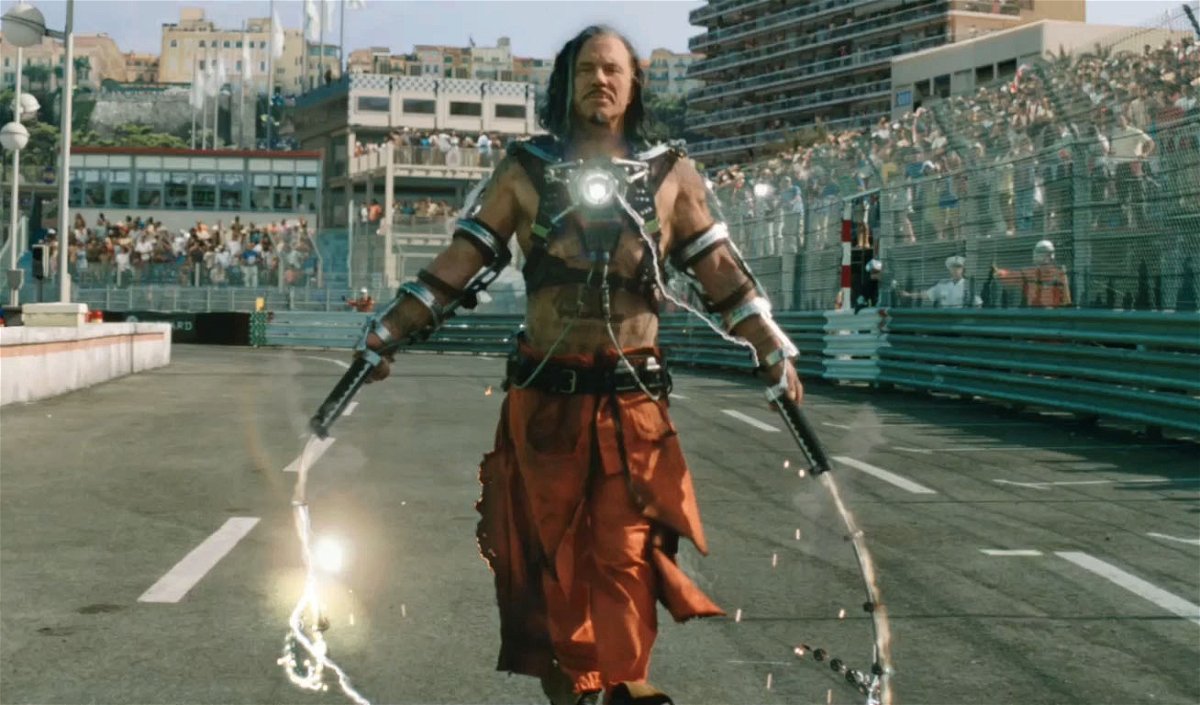 Un'immagine di Whiplash in una sequenza di Iron Man 2