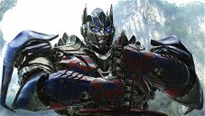 Cover van Transformers: The Last Knight, een nieuwe trailer tussen minibots en dinosaurussen