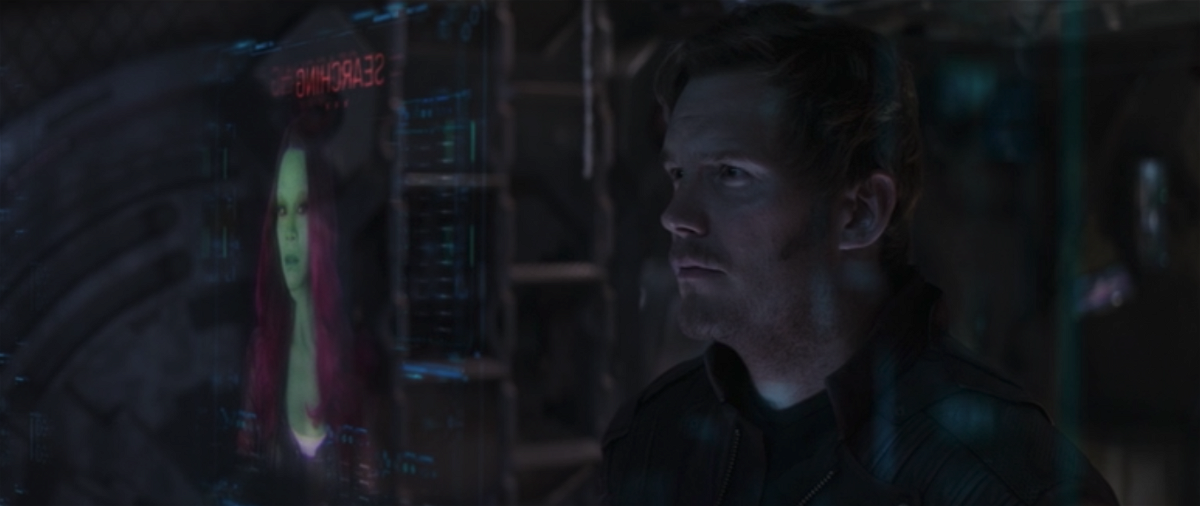 Peter Quill cerca Gamora sul monitor