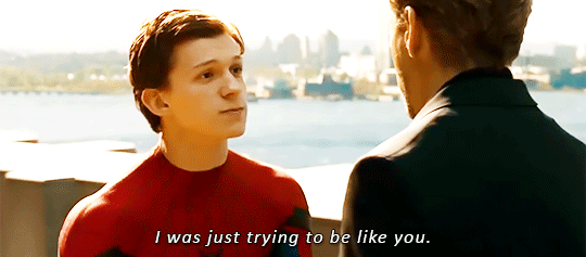 Peter Parker e Tony Stark in una scena di Spider-Man: Homecoming
