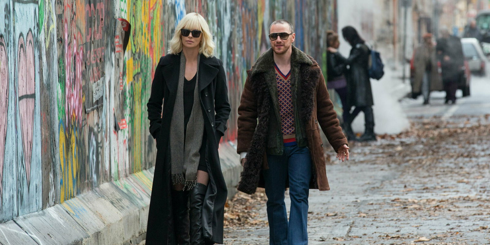 Atomica Bionda, Charlize Theron come Nikita Atomica Bionda, Charlize Theron e James McAvoy in una scena del film
