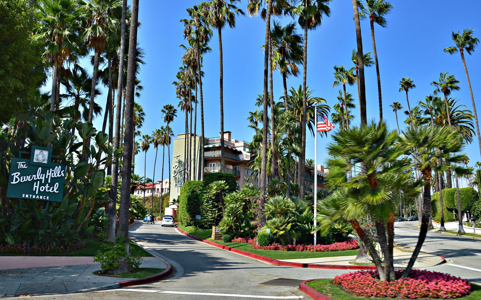 Clicca per vedere l'immagine originale Un'immagine di Beverly Hills