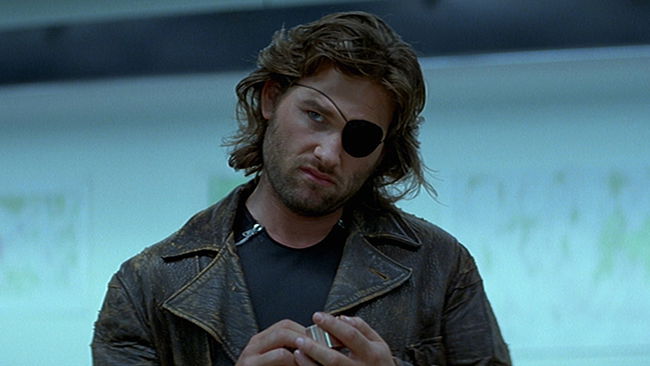 Clicca per vedere l'immagine originale Un'immagine che ritrae Kurt Russell nel film 1997: fuga da New York