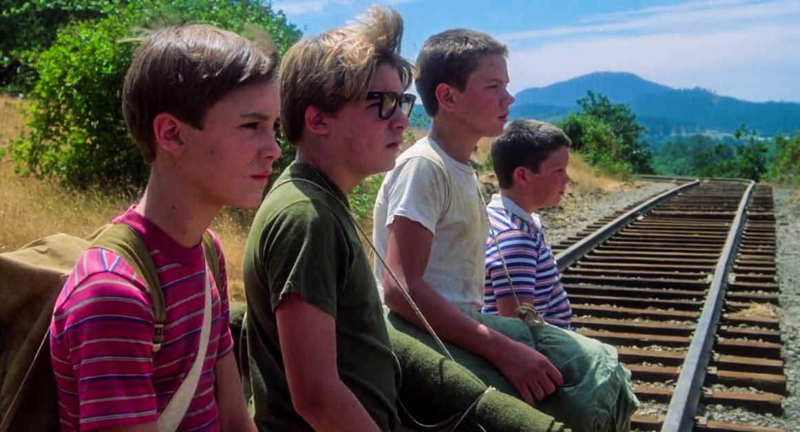 Clicca per vedere l'immagine originale Stand by Me ha come protagonisti quattro amici