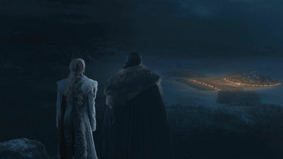Emilia Clarke e Kit Harington in Game of Thrones 8x03