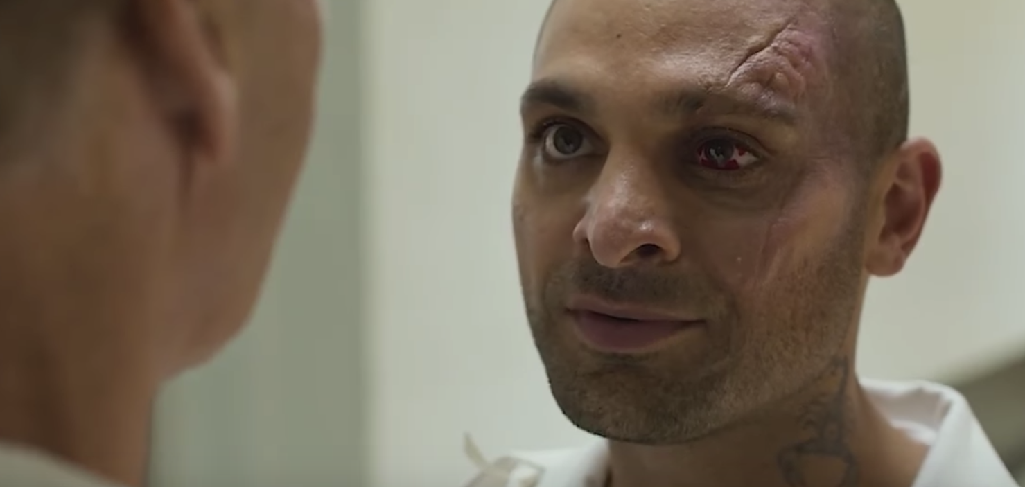 Michael Mando interpreta Scorpion in Spider-Man: Homecoming Primo piano di Mac Gargan (Scorpion) in Spider-Man: Homecoming