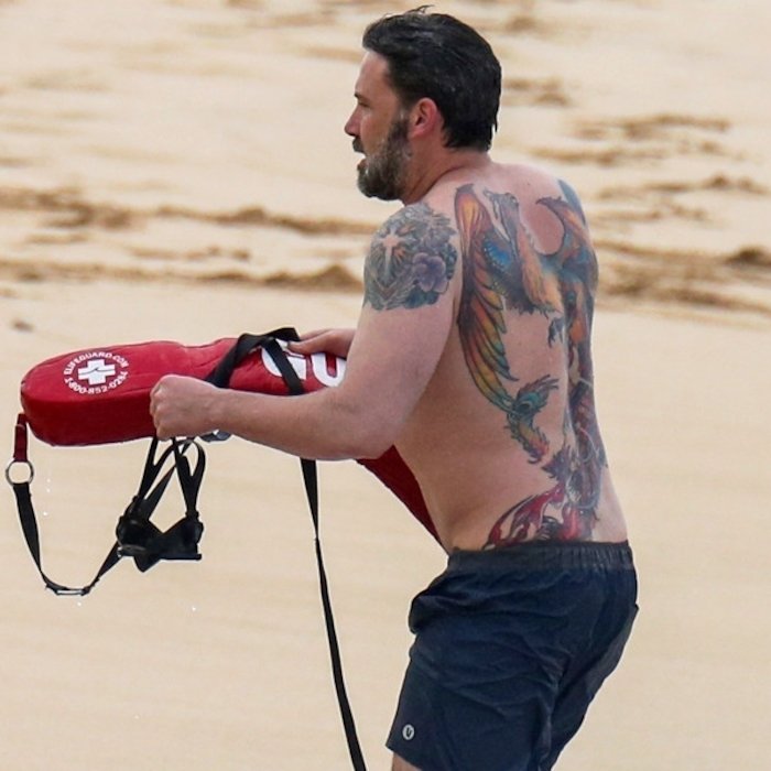 Ben Affleck e il tatuaggio al mare