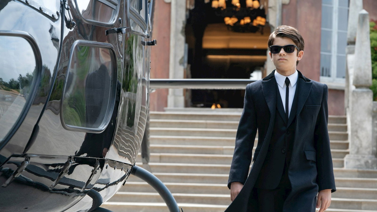 Artemis Fowl Artemis Fowl si avvicina all'elicottero di famiglia