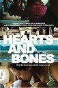 Copertina di Hearts and Bones: Hugo Weaving è un fotografo di guerra nel trailer del film