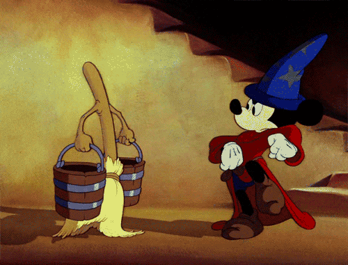 Copertina di L'apprendista stregone: 8 curiosità sul corto Disney di Fantasia