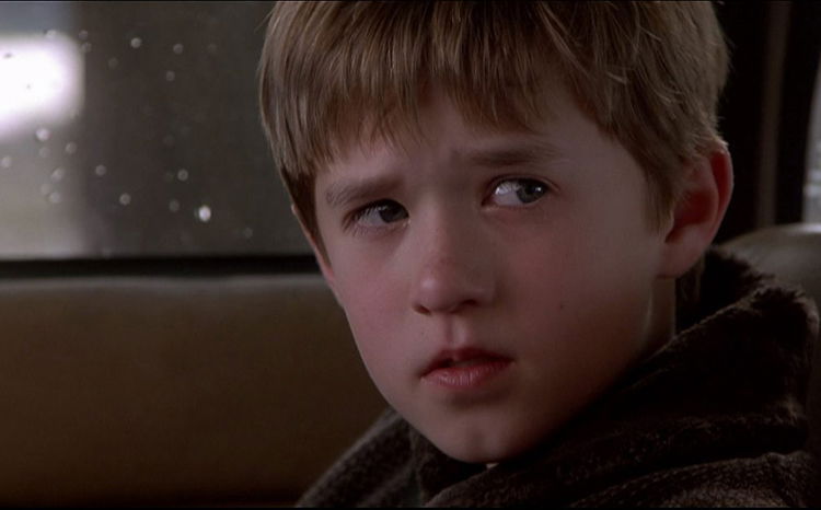 Clicca per vedere l'immagine originale Haley Joel Osment in Il Sesto Senso