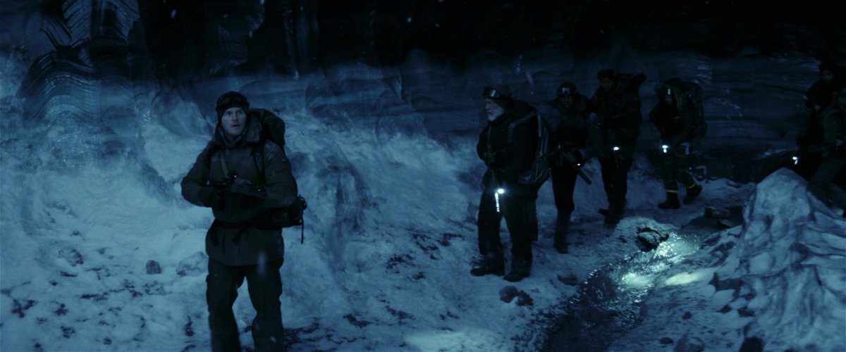 Chris Pratt in una scena del film La guerra di domani