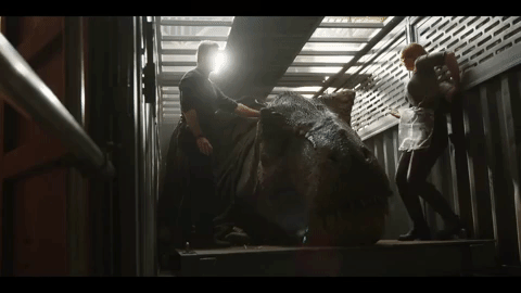 Copertina di Jurassic World: Il Regno Distrutto, il ritorno di Ian Malcolm in due nuovi video