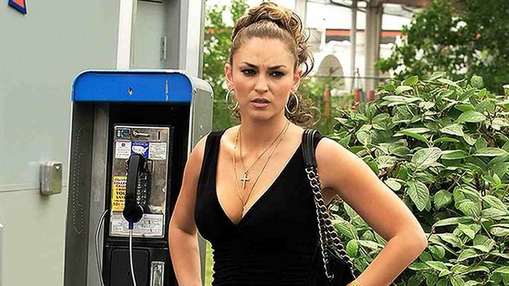 Clicca per vedere l'immagine originale I Soprano: Adriana