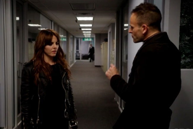 Clicca per vedere l'immagine originale Elementary 3x12