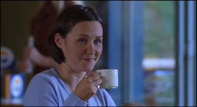 Clicca per vedere l'immagine originale Esther Hall è Roney in Queer as Folk UK