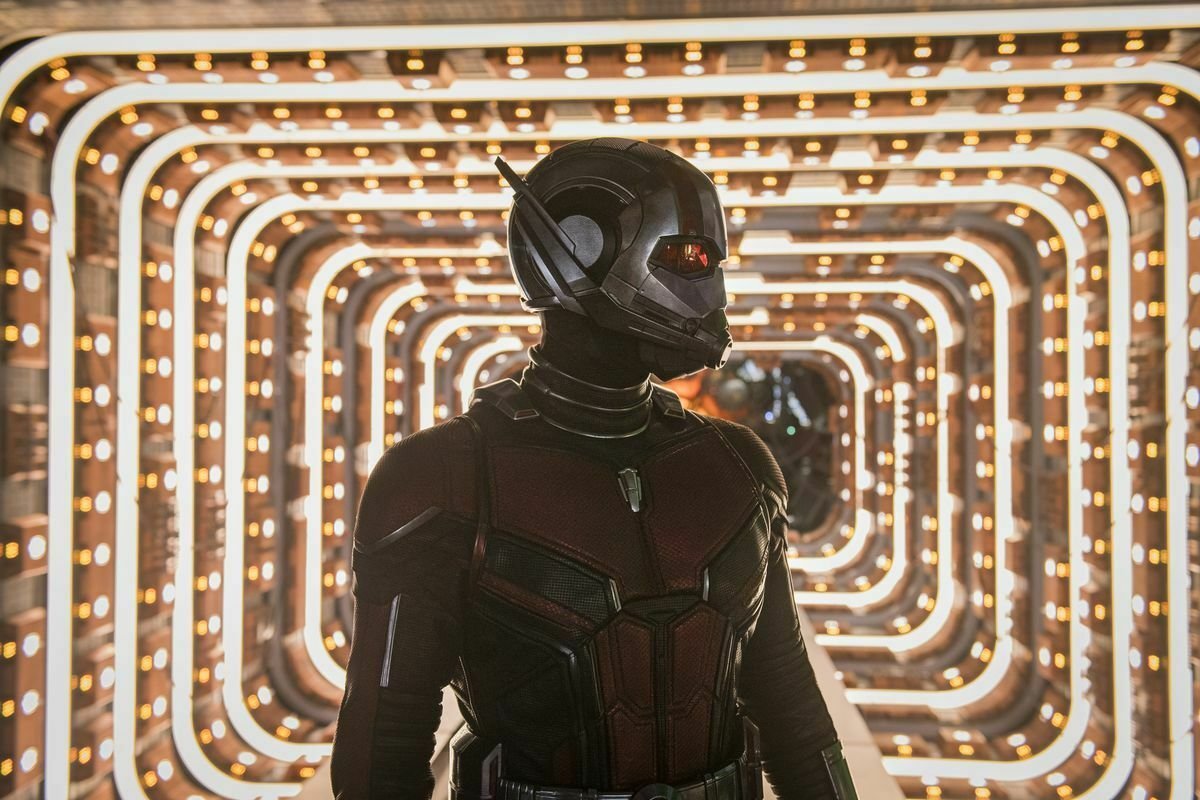 Ant-man rimane incastrato nel regno quantico