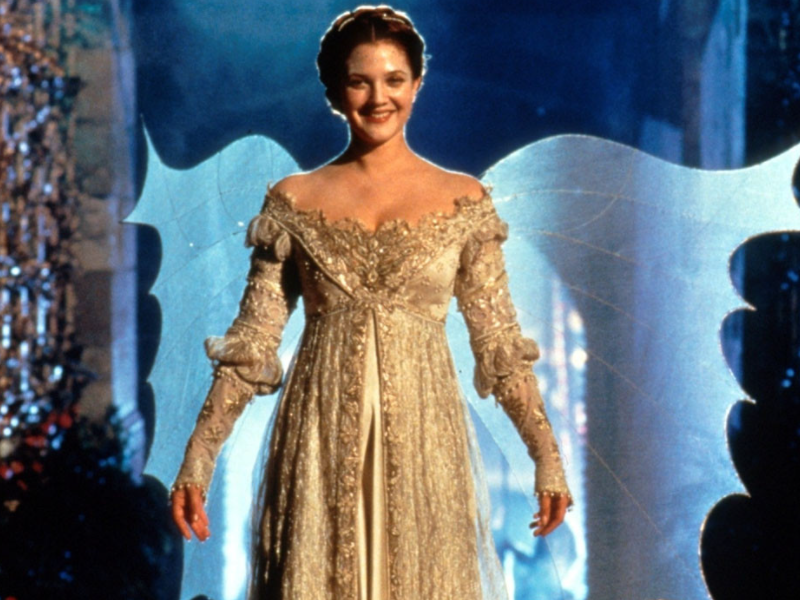 Drew Barrymore πρωταγωνίστρια του The legend of a love - Cinderella