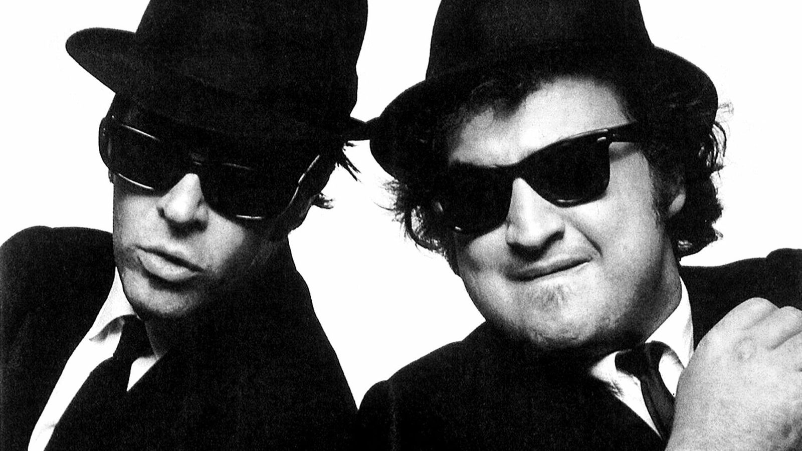 Clicca per vedere l'immagine originale Primo piano di John Belushi e Dan Aykroyd in The Blues Brothers