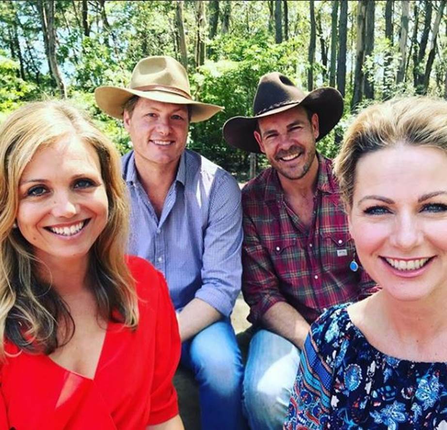 La reunion dei personaggi di Le Sorelle McLeod Alcuni componenti del cast di Le Sorelle McLeod si incontrano per una reunion