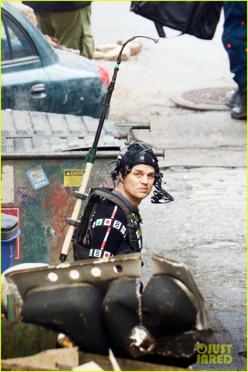 Mark Ruffalo con la sua tuta da motion capture