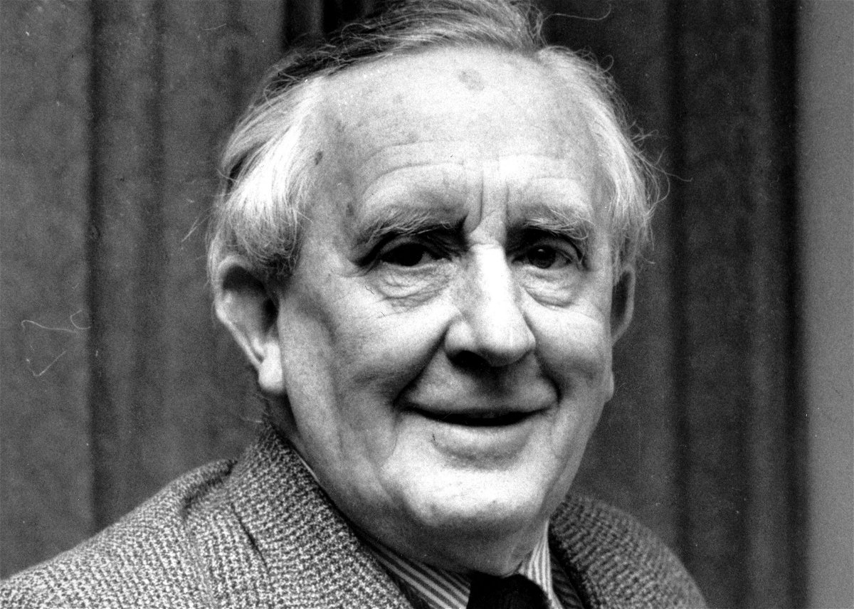 J. R. R. Tolkien in primo piano