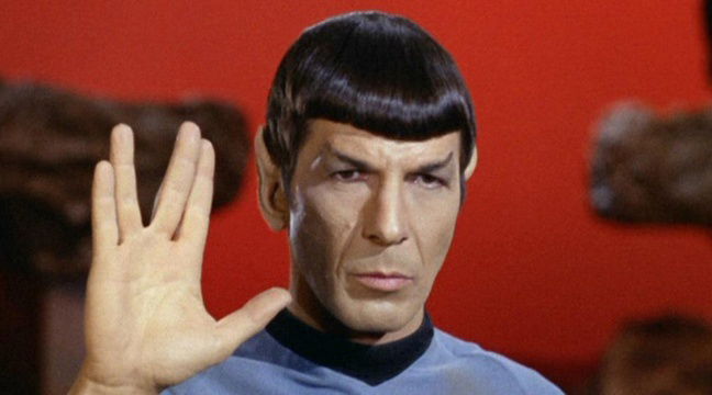 Clicca per vedere l'immagine originale Spock augura lunga vita e prosperità