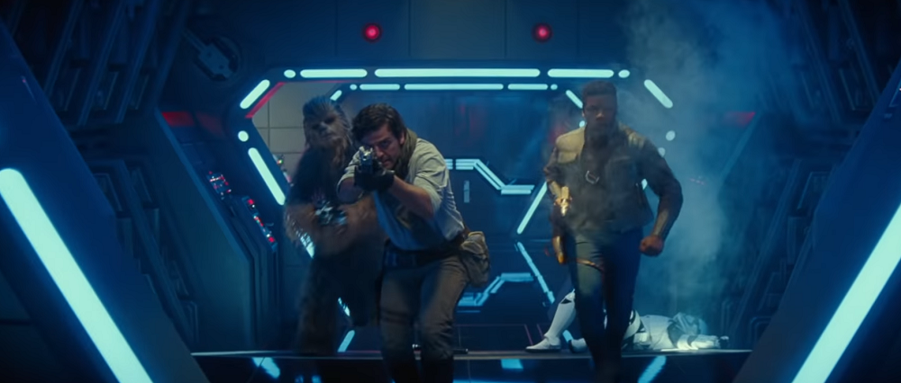 Clicca per vedere l'immagine originale Chewbecca, Poe Dameron e Finn in L'Ascesa di Skywalker