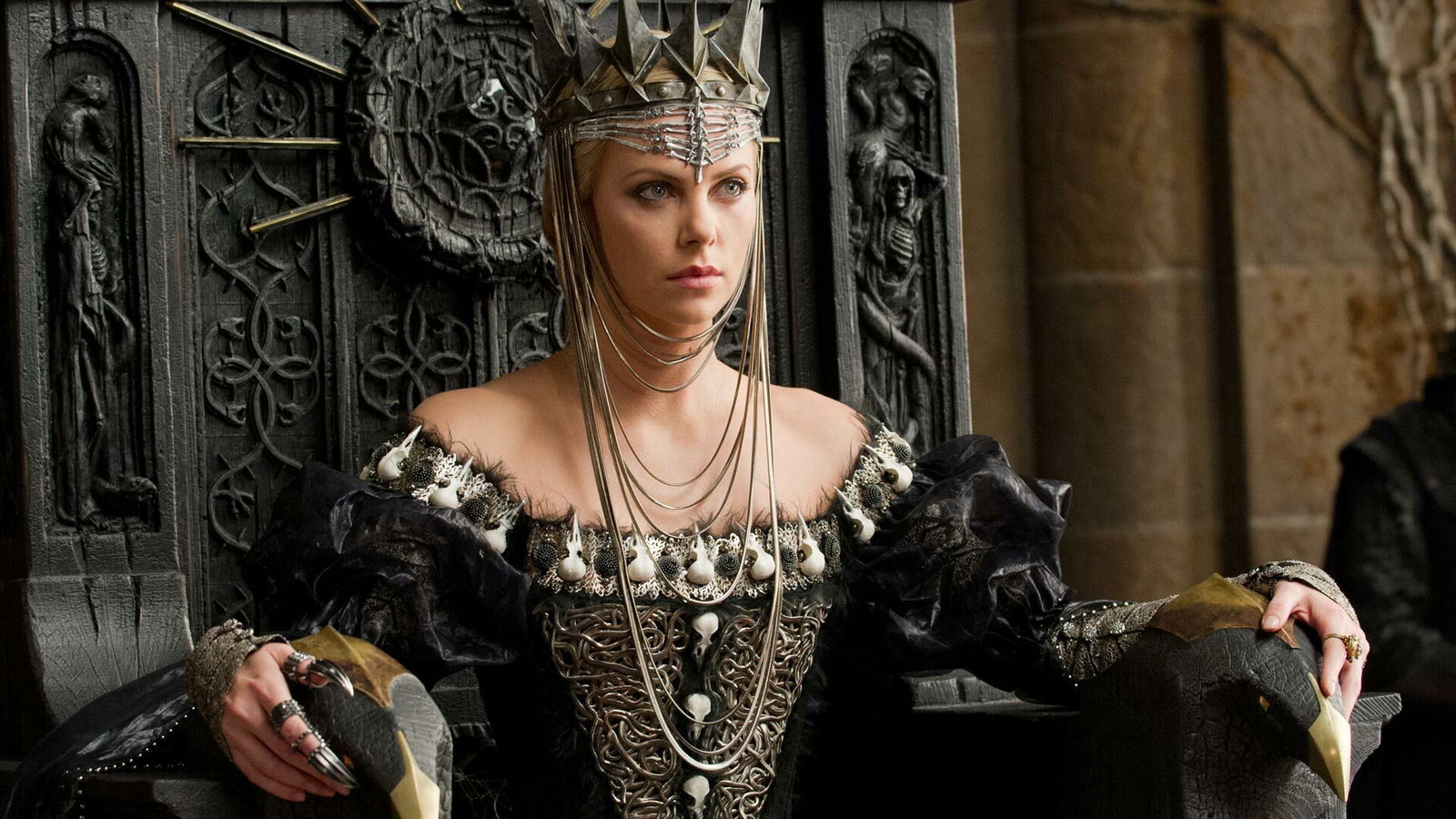 Clicca per vedere l'immagine originale Charlize Theron