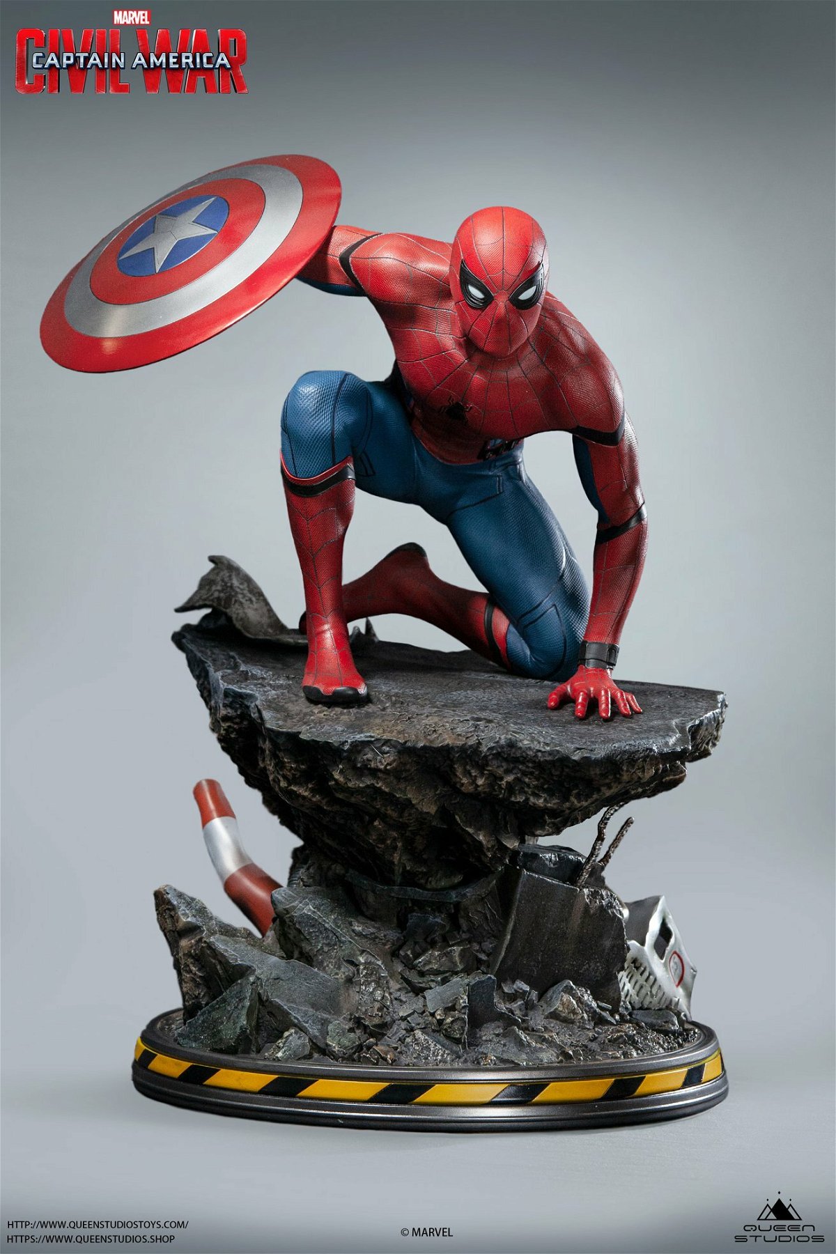 Spider-Man: Queen Studios presenta la statua da Civil War