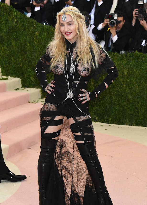 Il look di Madonna al MET Gala 2016