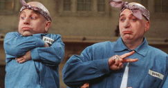 Copertina di Mike Myers promette ai fan un Austin Powers 4 "fantastico" 