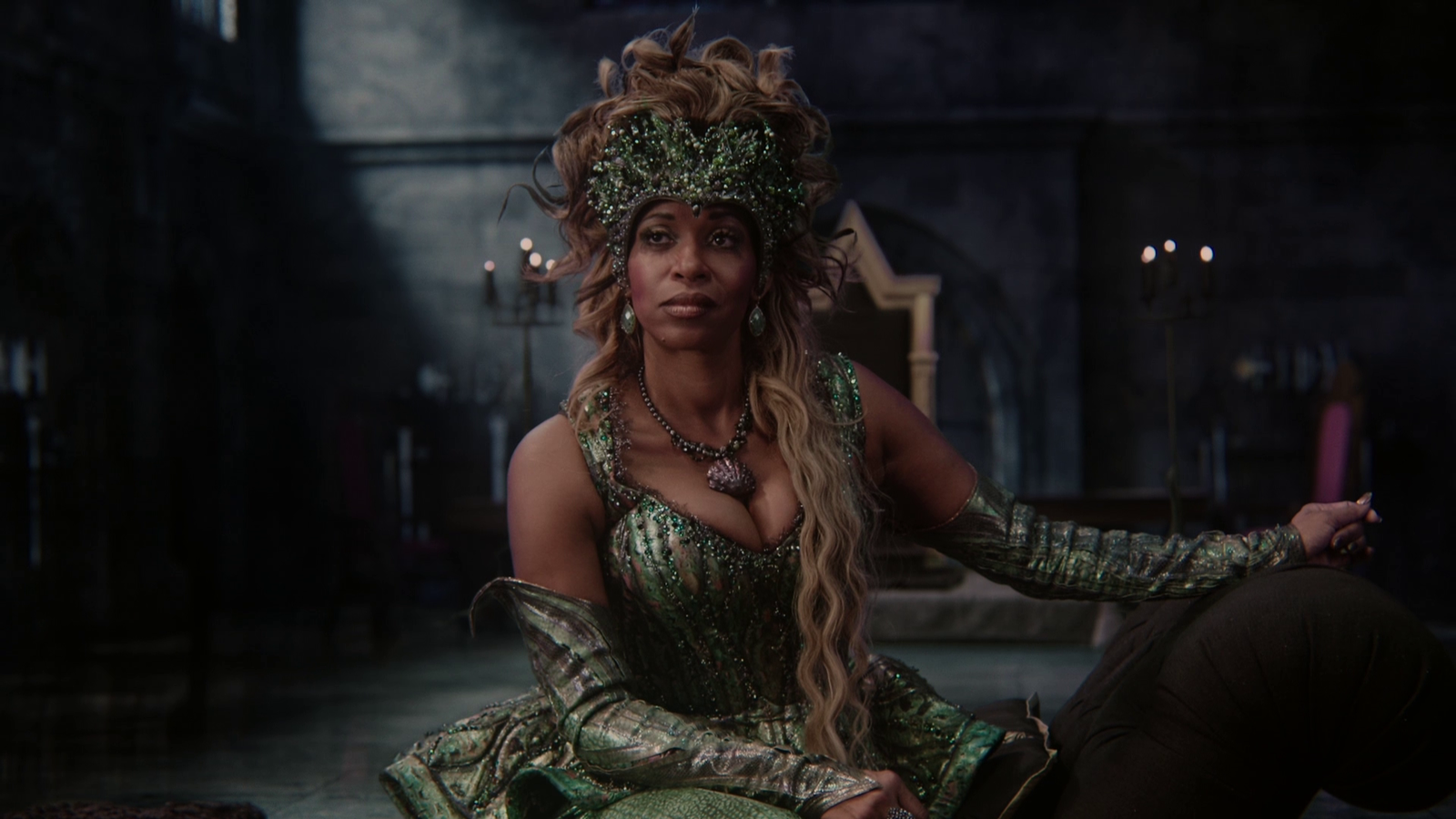 Clicca per vedere l'immagine originale Merrin Dungey in una scena di C'era una Volta