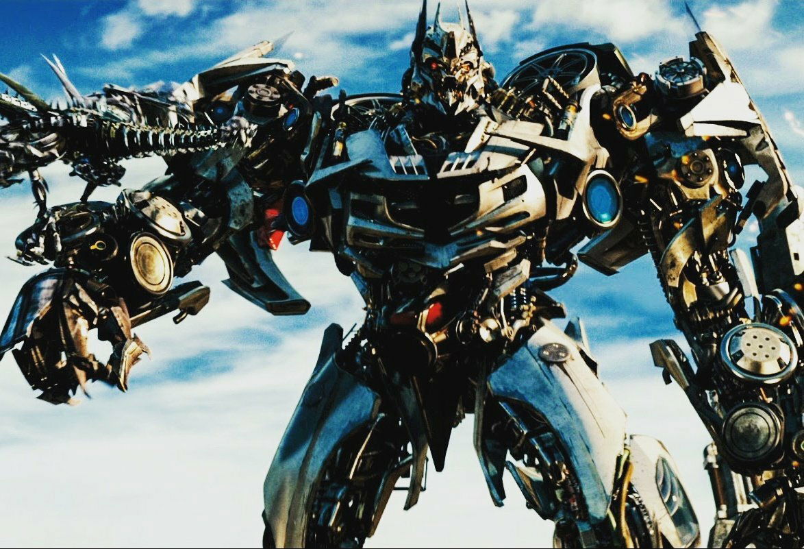Clicca per vedere l'immagine originale Soundwave in Transformers 3