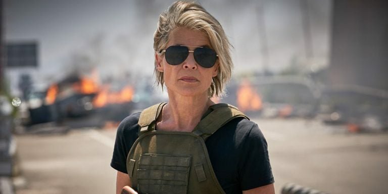 Un'immagine di Terminator: Destino oscuro che ritrae Linda Hamilton nei panni di Sarah Connor