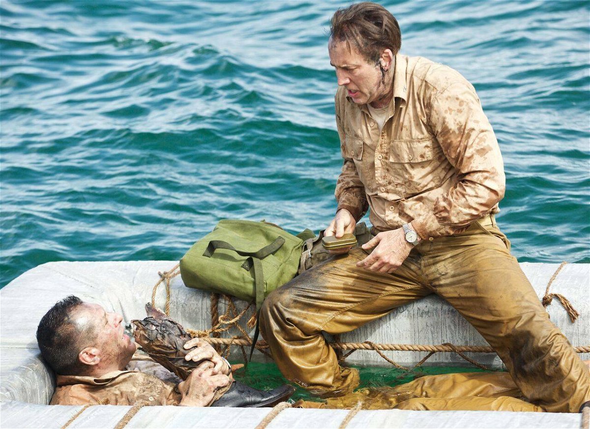 Il capitano McVay e il macchinista McWhorter dispersi nell'oceano