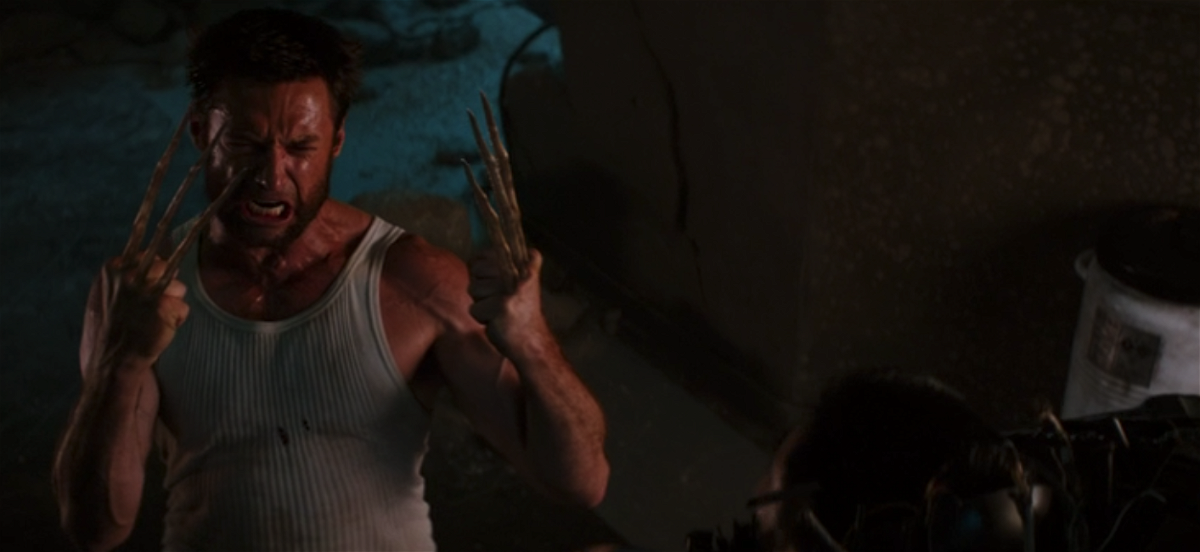 Wolverine con gli artigli in osso