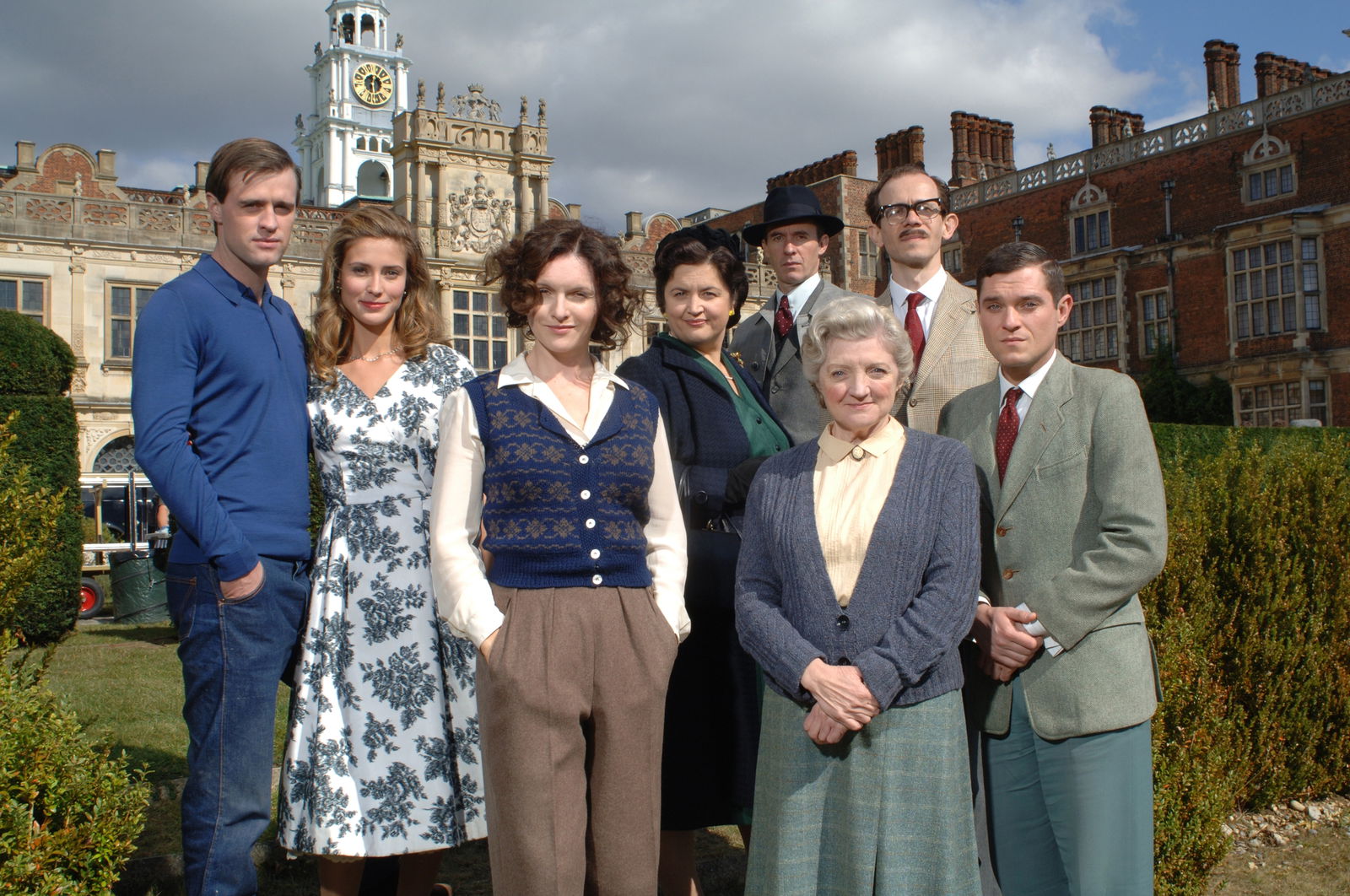 Click para ver la imagen original Miss Marple de Agatha Christie: reparto