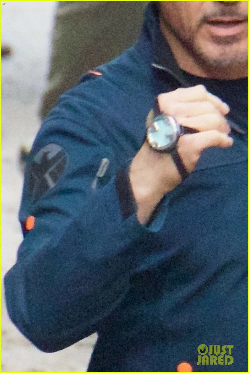 Strani dispositivi sulla mano di Tony Stark