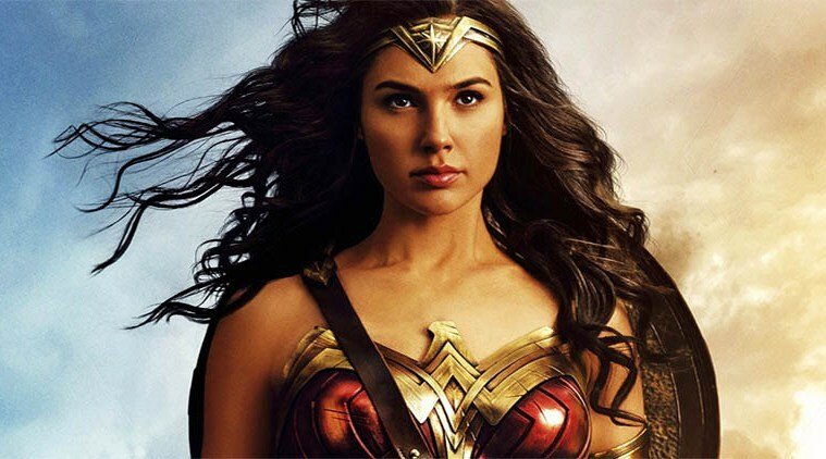 Un primo piano di Gal Gadot in un'immagine promozionale di Wonder Woman