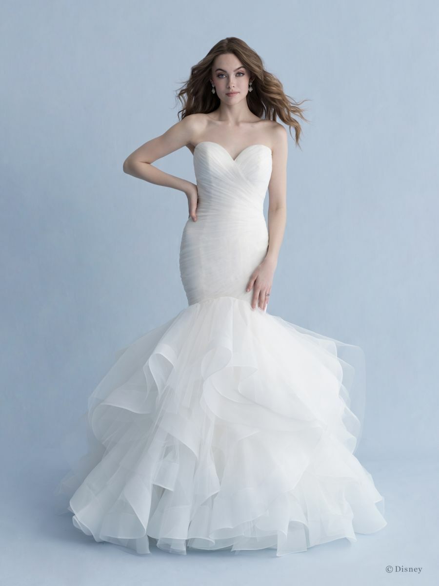 Clicca per vedere l'immagine originale Abito da sposa Allure Bridals dedicato ad Ariel