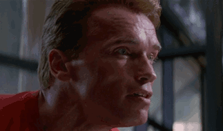 Arnold Schwarzenegger in una scena di Lat Action Hero