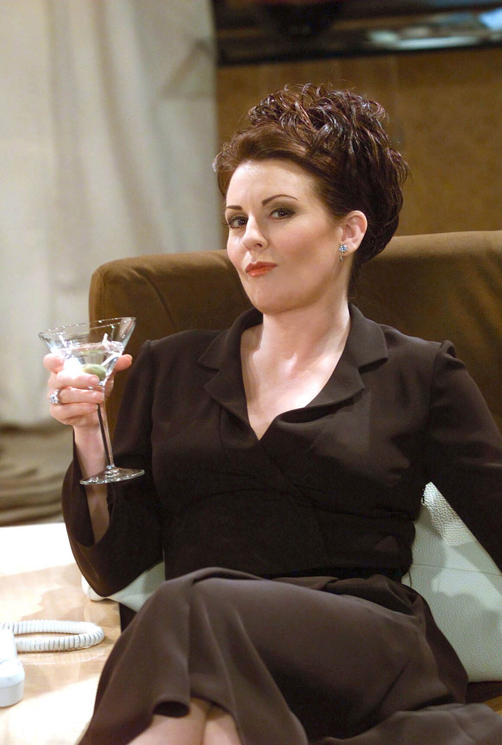 Megan Mullally è Karen Walker in Will & Grace Megan Mullally in una scena di Will & Grace