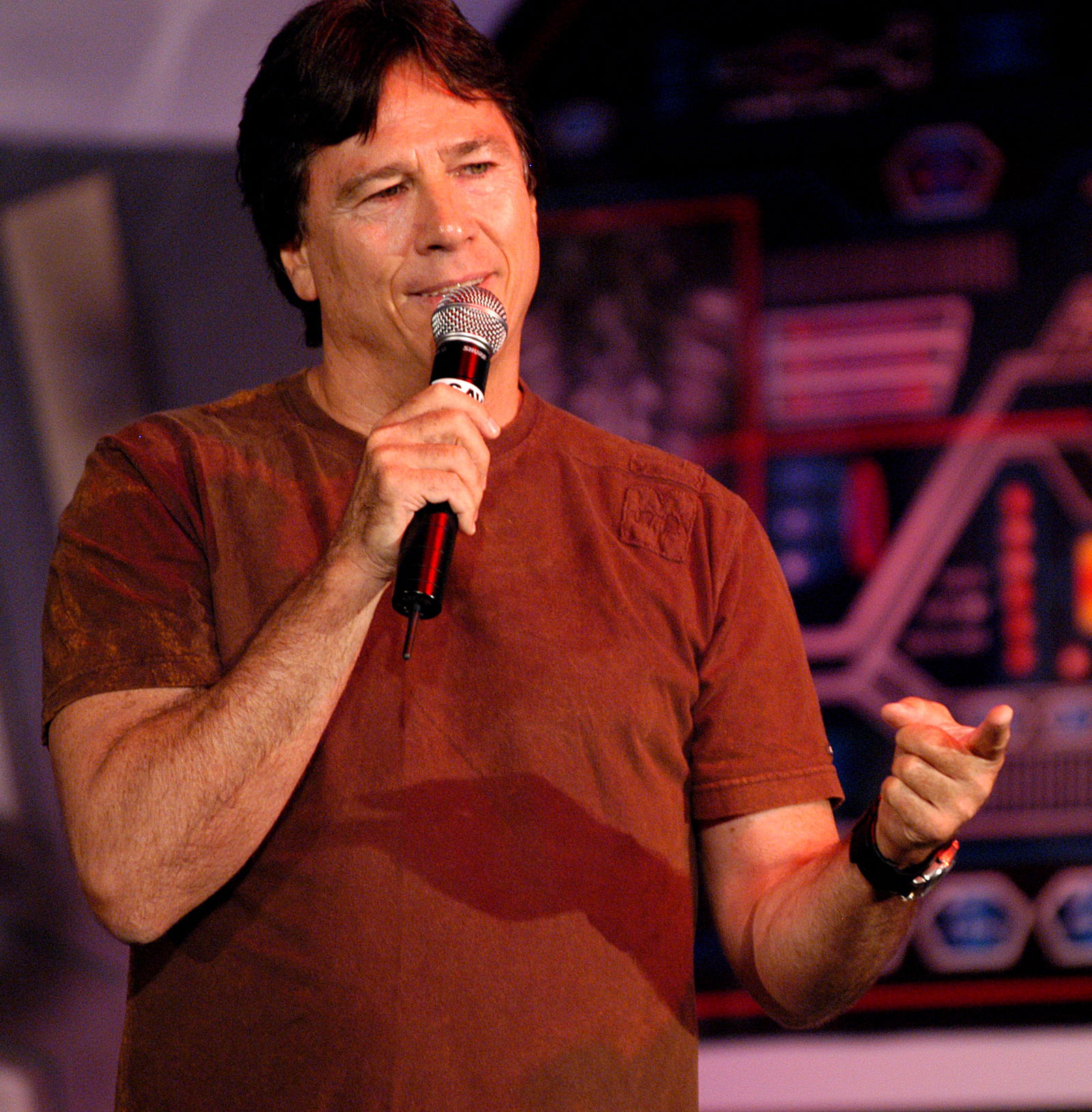 Clicca per vedere l'immagine originale Richard Hatch al Gatecon 2006